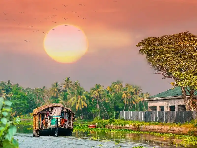 Kerala 4n 5d with Touristhub Holidays