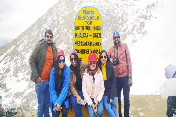 Leh Ladakh tour with Tourist Hub India