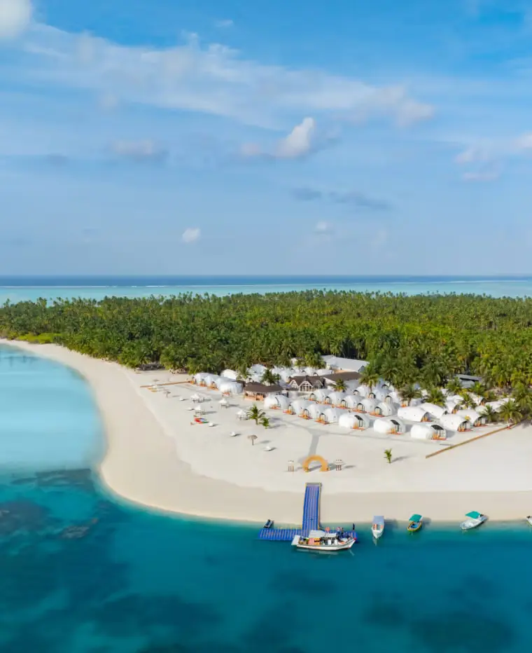 Praveg atoll's Thinnakara resort booking with Touristhub Holidays