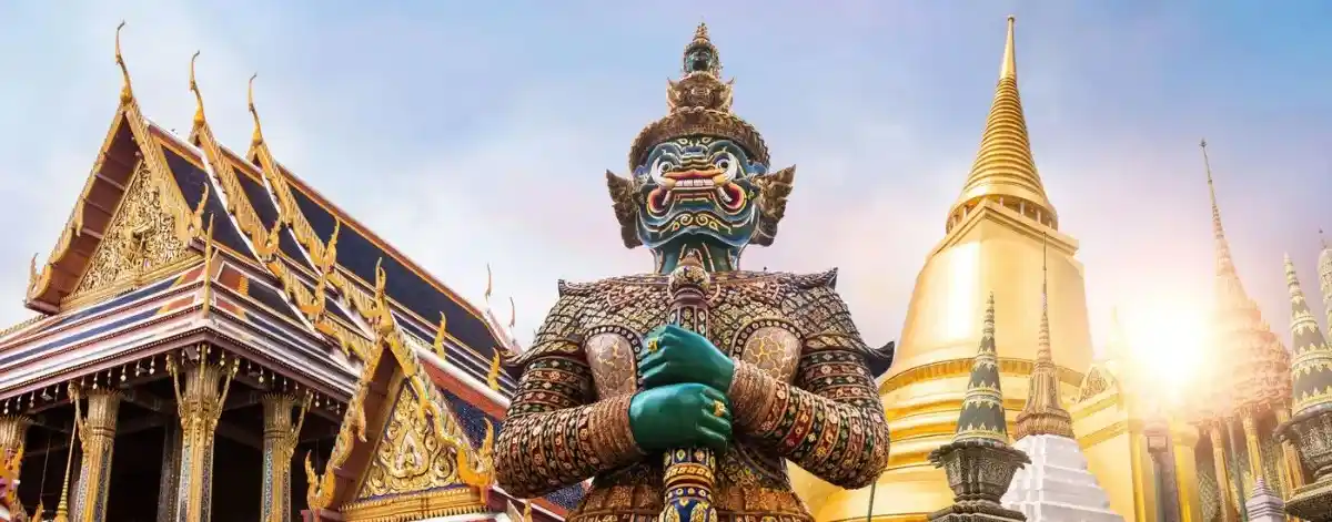 Phuket Krabi tour with phi phi island with Touristhub Holidays