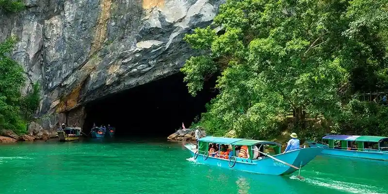 Vietnam tour packages from Kolkata with Touristhub Holidays